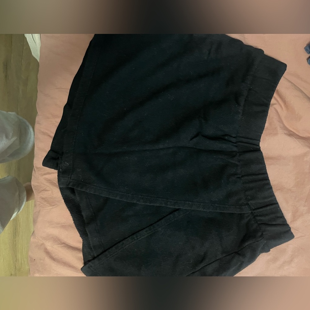 Black skort